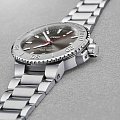 Часы Oris Aquis Date Relief  01 733 7730 4153-07 8 24 05PEB фото 4